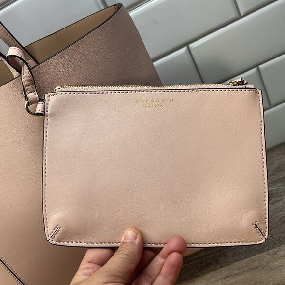 Tory Burch Blush Large Tote with Pouch - Picture 5 of 14